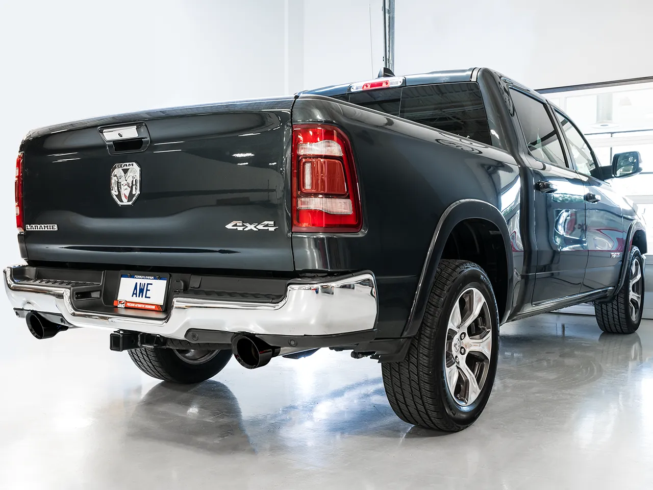 AWE 0FG Exhaust Ram 1500 & Ram Rebel (2019-2024) 3" w/ Chrome / Diamond Black Tips