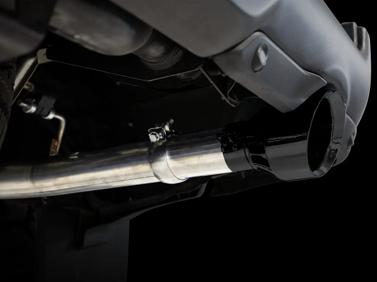 AWE 0FG Exhaust Ram 1500 & Ram Rebel (2019-2024) 3" w/ Chrome / Diamond Black Tips