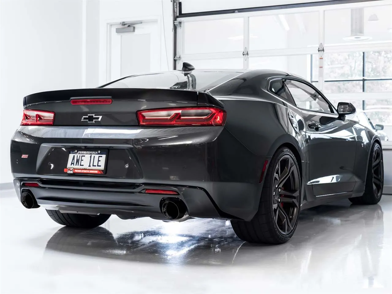 AWE Tuning Touring Edition Exhaust Systems 3015-33103