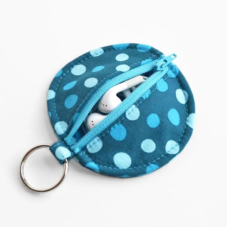 Circle Zip Earbud Pouch Sewing Pattern