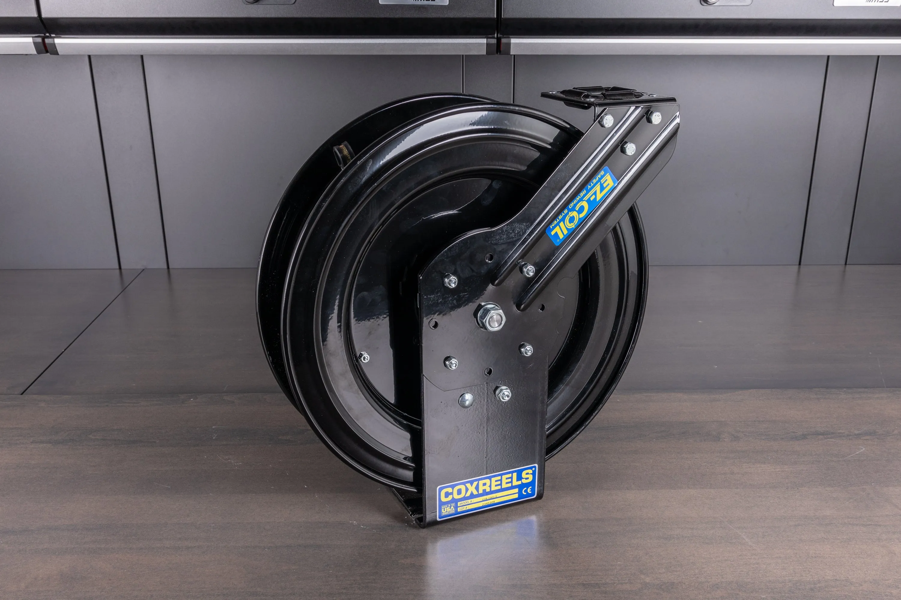 Compressed Air Hose Reel Kit - Gloss Black