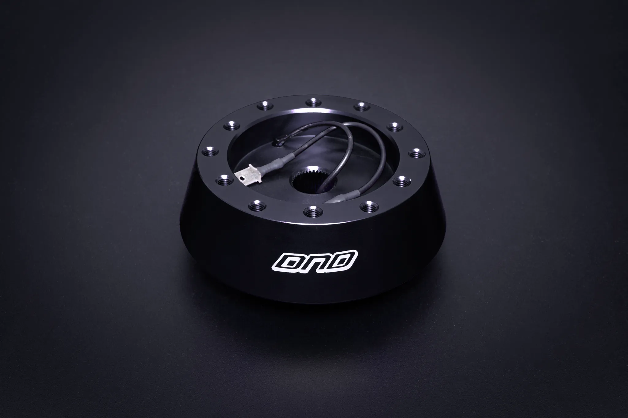 DND Low Profile Hub Kit Subaru Legacy (1989-2009) - Various Color