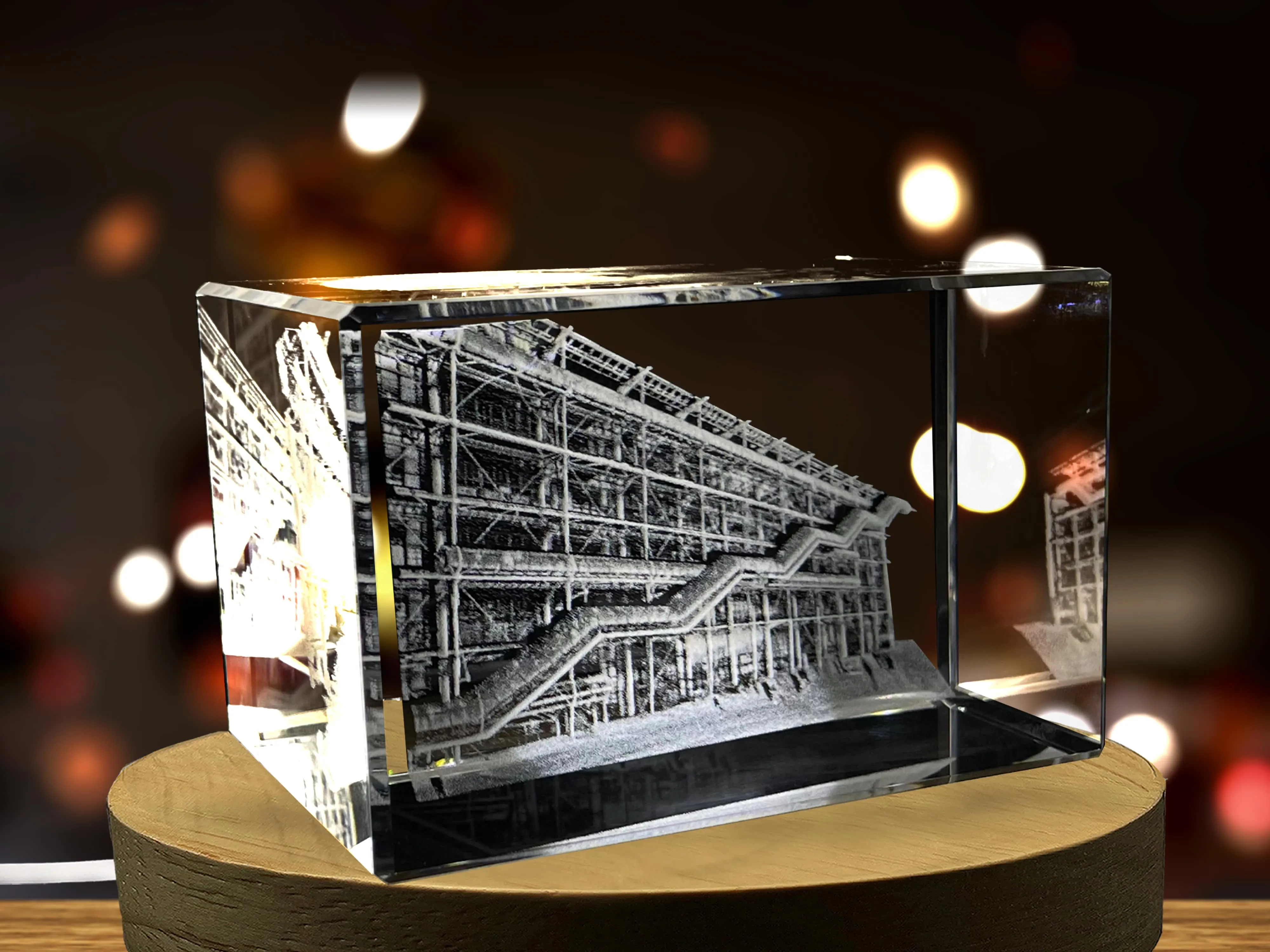 Le Centre Pompidou 3D Engraved Crystal Keepsake Souvenir