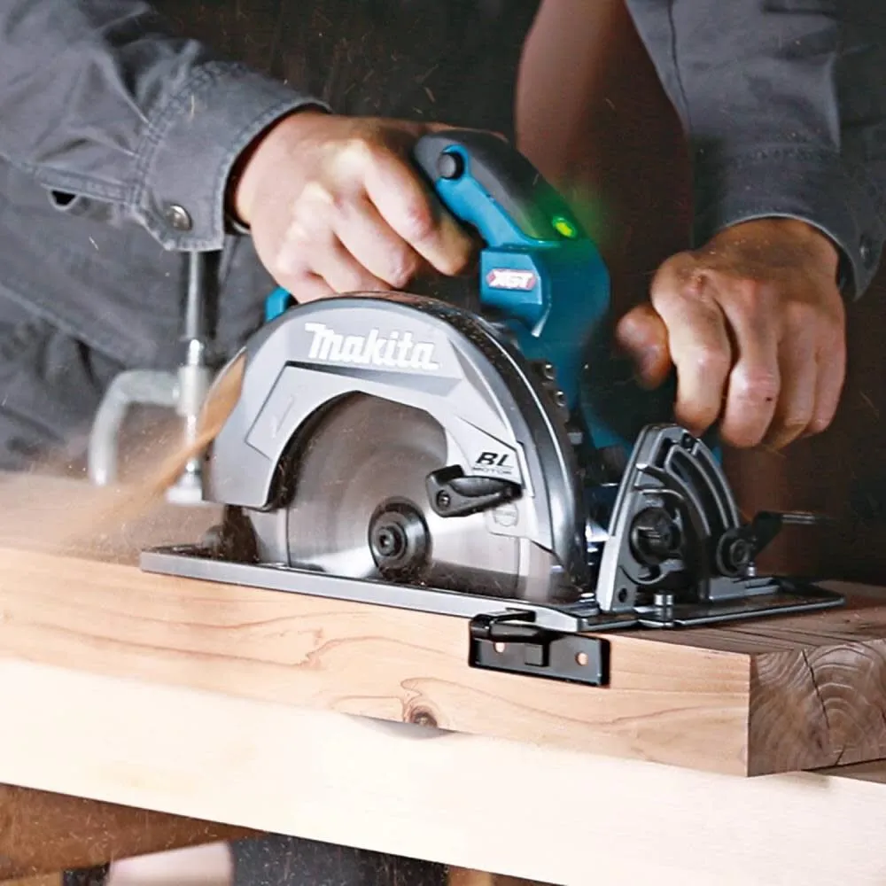 Makita 40V Max XGT️ 7-1/4 In. Circular Saw Kit