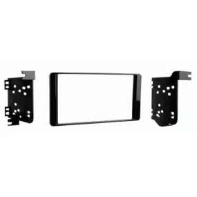 Metra 95-7015CHG Double DIN Dash Kit for 2014-up Mitsubishi Outlander
