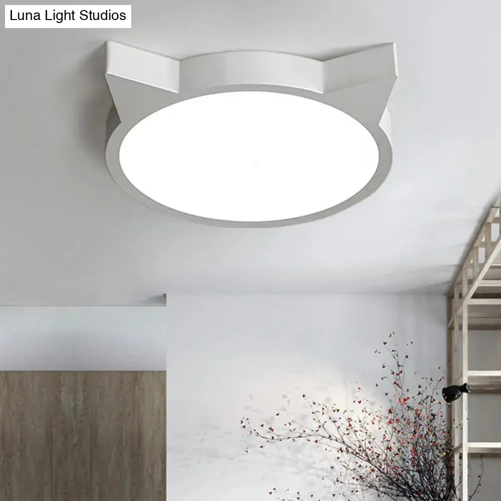 Minimalist Kitty LED Flushmount Ceiling Light for Kids' Bedroom - Acrylic Flush Mount
