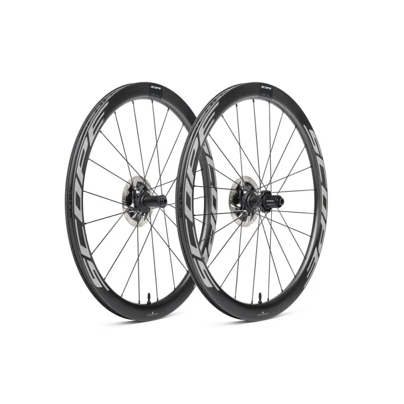 Scope R4.A Disc Brake Wheelset Shimano HG With White Decals