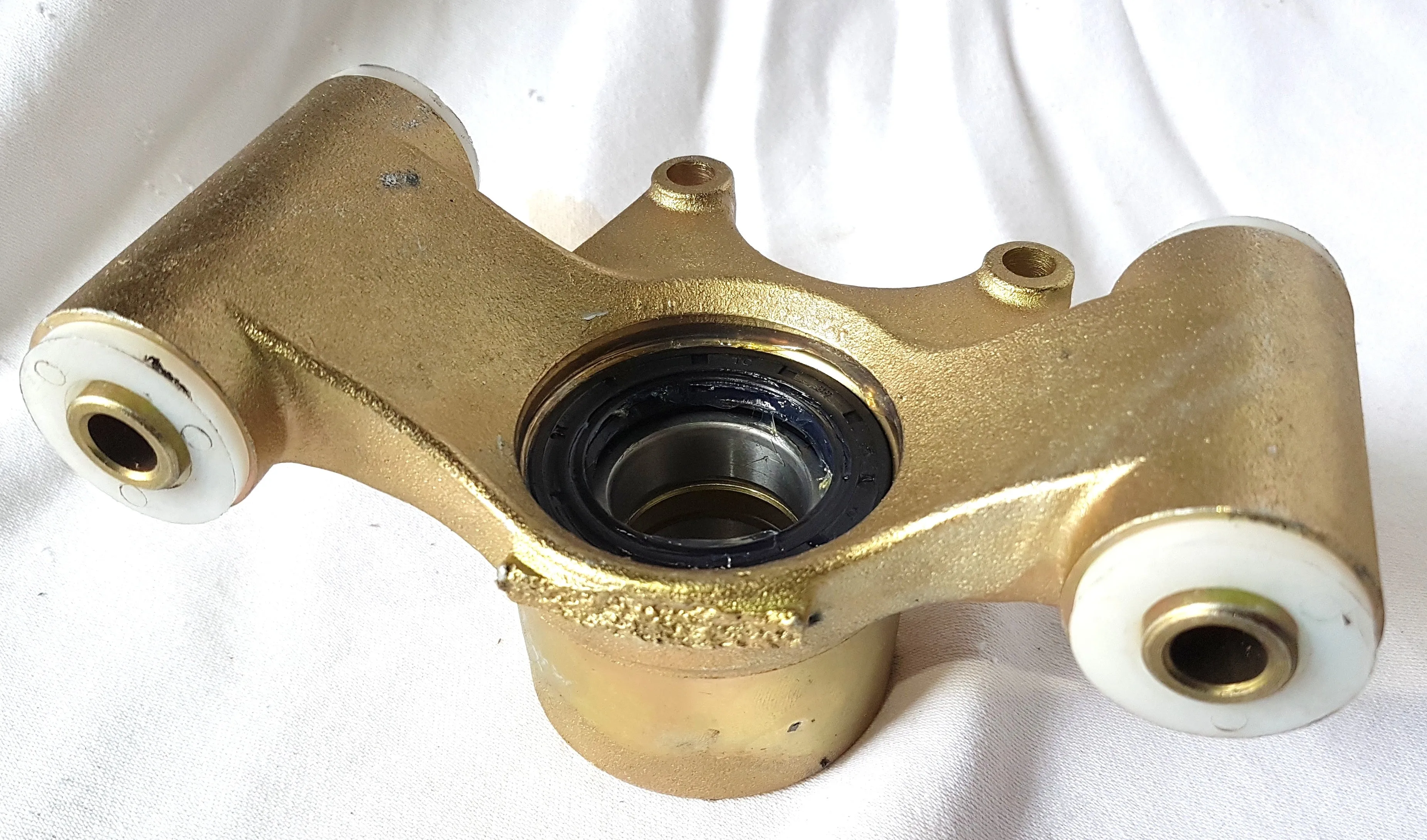 WHH30 RIGHT REAR WHEEL MOUNT HUB BASHAN BS250AS-43 ROAD LEGAL QUAD BIKE